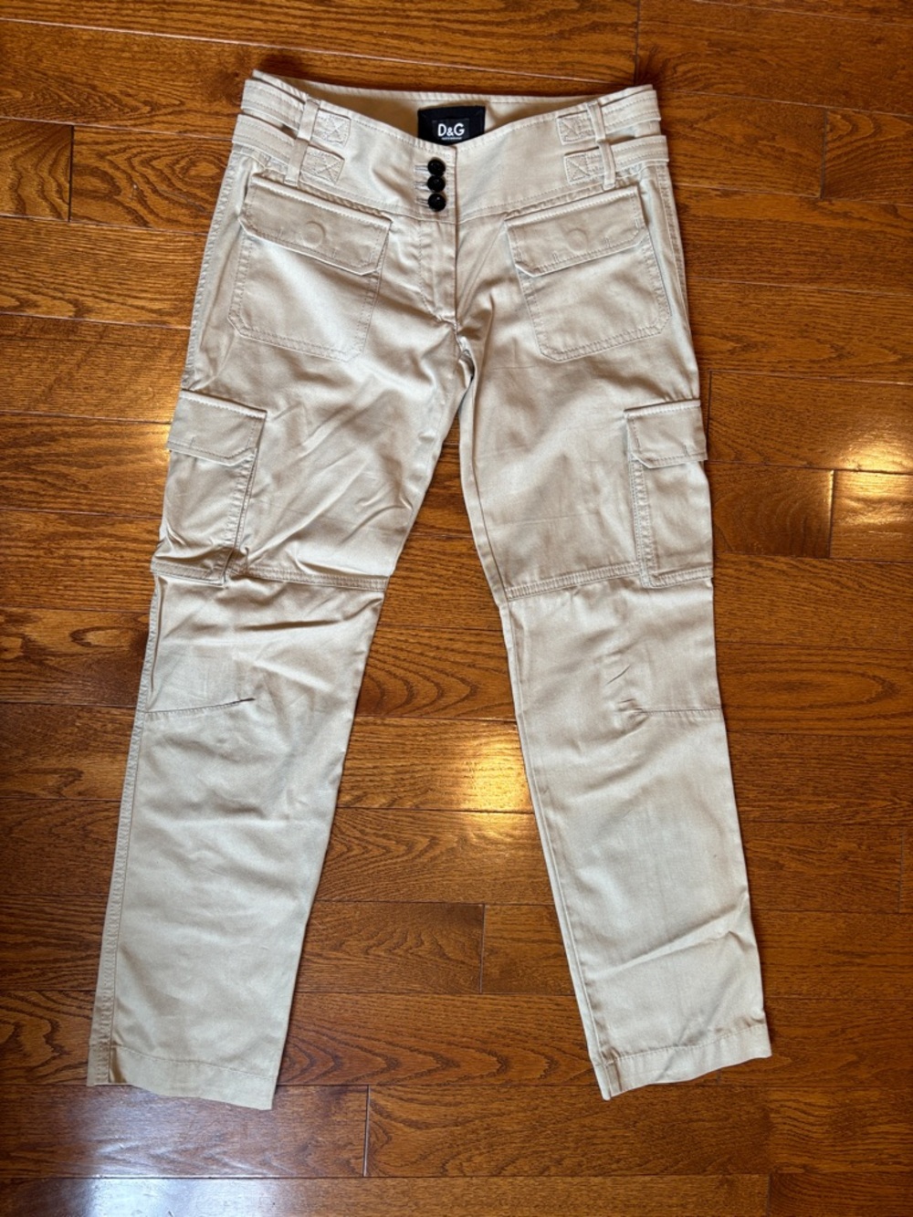 D&G Women’s Beige Cargo Pants